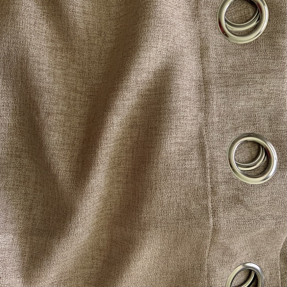 DreamCity Darkening Linen Thermal Panels - Picture 2 of 3